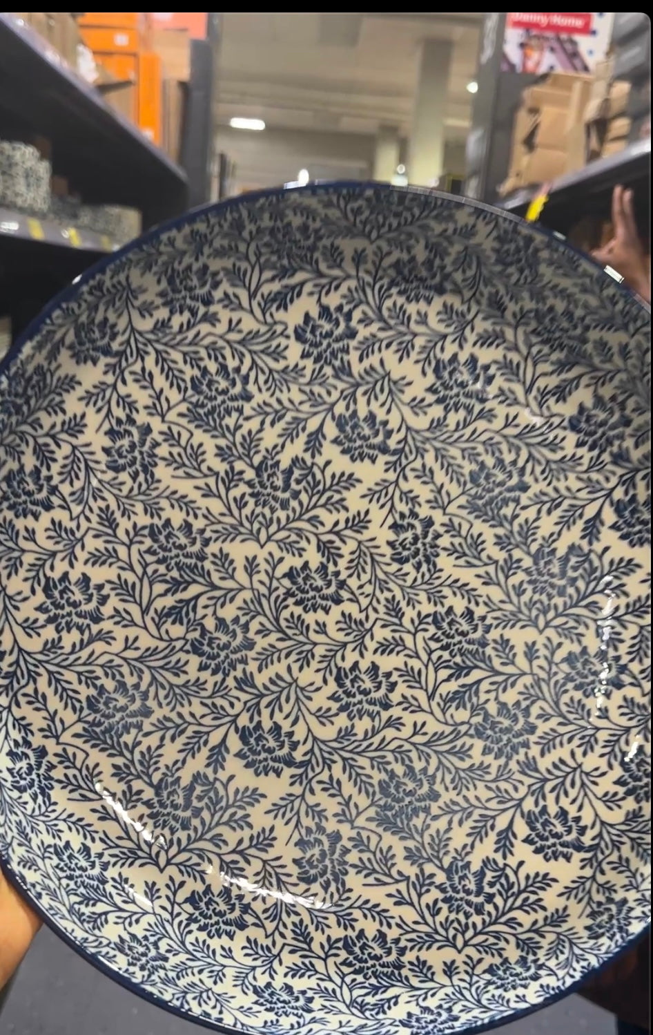 Midnight Botanical Dinner Plate with navy floral pattern on cream ceramic surface – elegant statement dinnerware